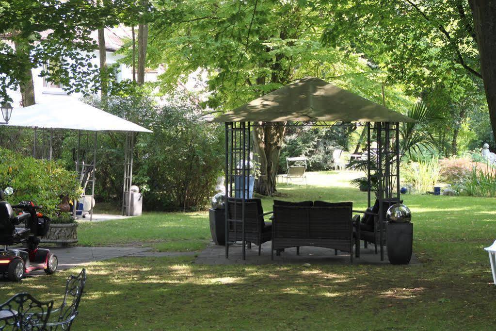 Hotel Villa Konigin Luise Bad Pyrmont Εξωτερικό φωτογραφία